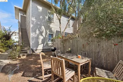 5401 Genoa, Oakland, CA 94611 - Photo 46