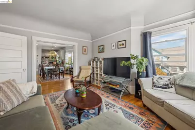 5401 Genoa, Oakland, CA 94611 - Photo 8