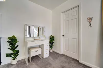 2515 Oliver Ave, Oakland, CA 94605 - Photo 20