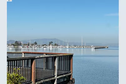 6 Commodore Drive #C337, Emeryville, CA 94608 - Photo 30