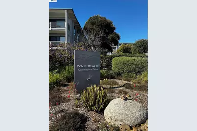 6 Commodore Drive #C337, Emeryville, CA 94608 - Photo 1