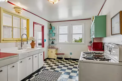 937 Grayson St, Berkeley, CA 94710 - Photo 16