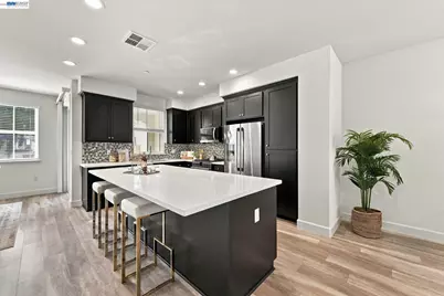 33483 Alvarado Niles Rd, Union City, CA 94587 - Photo 12