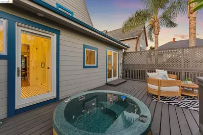 915 63rd St, Oakland, CA 94608 - Photo 80
