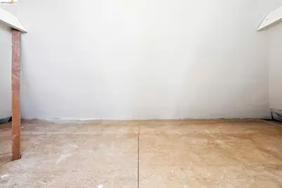 6212 Rockwell St, Oakland, CA 94618 - Photo 74
