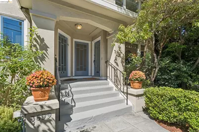 5701 Oak Grove Ave, Oakland, CA 94618 - Photo 2