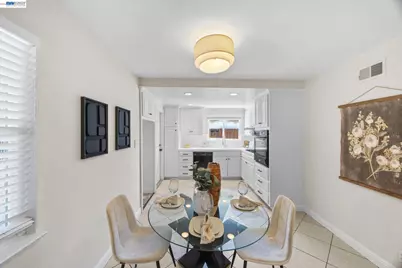 5582 Jonathan Dr, Newark, CA 94560 - Photo 18