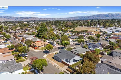 5582 Jonathan Dr, Newark, CA 94560 - Photo 42