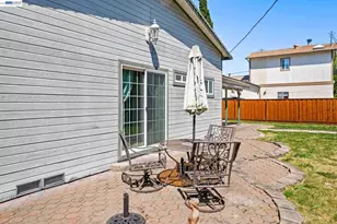 8591 Beverly Ln, Dublin, CA 94568 - Photo 26