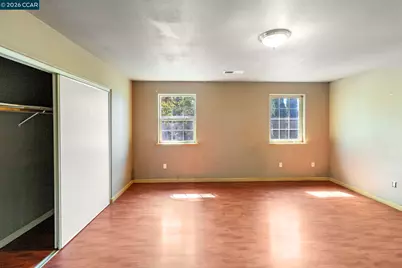 345 21st St, San Jose, CA 95116 - Photo 16