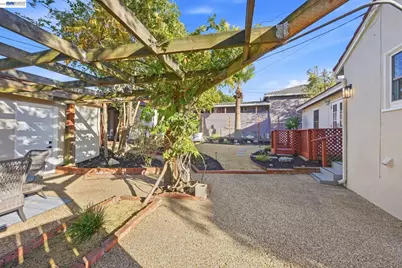 1384 Graff Avenue, San Leandro, CA 94577 - Photo 18