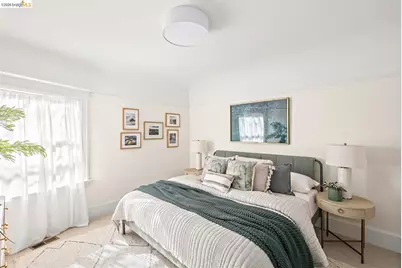 2259 Derby St #Lower, Berkeley, CA 94705 - Photo 36