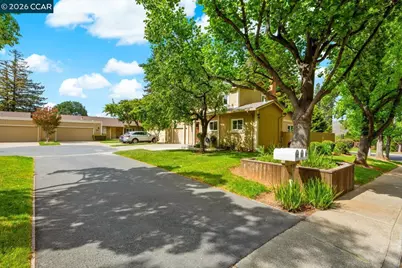 599 Mt Dell Dr, Clayton, CA 94517 - Photo 4