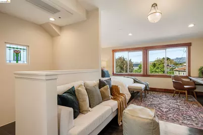 479 42nd St, Oakland, CA 94609 - Photo 38