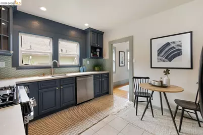 548 Wesley Ave, Oakland, CA 94606 - Photo 18