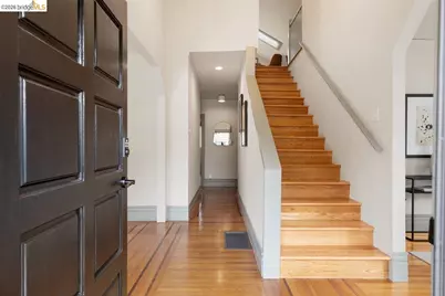 548 Wesley Ave, Oakland, CA 94606 - Photo 4