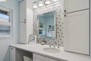 904 View Dr, Richmond, CA 94803 - Photo 44