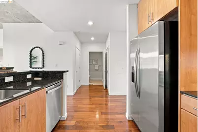 288 3rd St #408, Oakland, CA 94607 - Photo 10