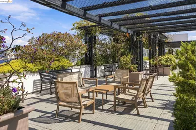 288 3rd St #408, Oakland, CA 94607 - Photo 38