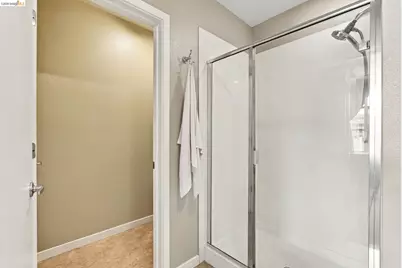 288 3rd St #408, Oakland, CA 94607 - Photo 28