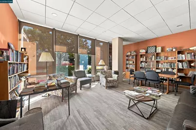 2550 Dana #3H, Berkeley, CA 94704 - Photo 18