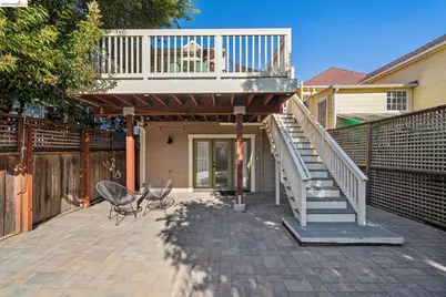 5933 Fremont St, Oakland, CA 94608 - Photo 46