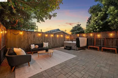 5933 Fremont St, Oakland, CA 94608 - Photo 64