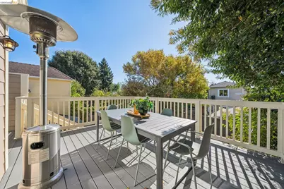 5933 Fremont St, Oakland, CA 94608 - Photo 26