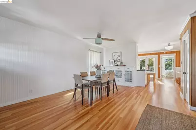 5933 Fremont St, Oakland, CA 94608 - Photo 6