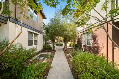 479 Diller St, Alameda, CA 94501 - Photo 36