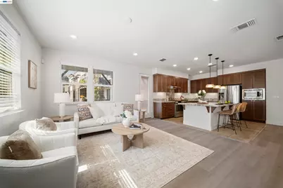 479 Diller St, Alameda, CA 94501 - Photo 2