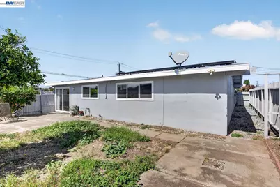 2786 Bal Harbor Ln, Hayward, CA 94545 - Photo 22