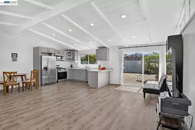 2786 Bal Harbor Ln, Hayward, CA 94545 - Photo 4