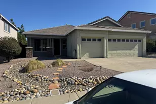 2385 Fieldgate Dr, Pittsburg, CA 94565 - Photo 2