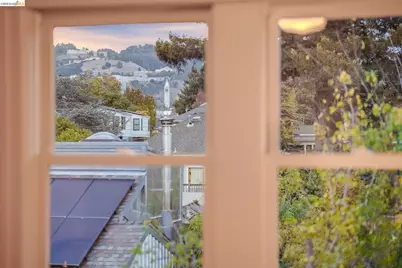 2343 Roosevelt Ave, Berkeley, CA 94703 - Photo 36