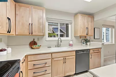1298 Walden #200, Walnut Creek, CA 94597 - Photo 6