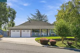 303 Calle La Mesa, Moraga, CA 94556 - Photo 1