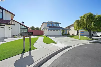 32808 Oakdale Ct, Union City, CA 94587 - Photo 2