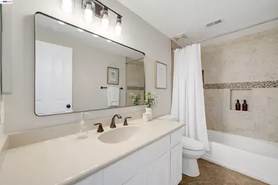 32808 Oakdale Ct, Union City, CA 94587 - Photo 46