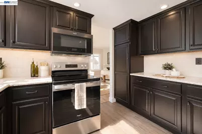 32808 Oakdale Ct, Union City, CA 94587 - Photo 20