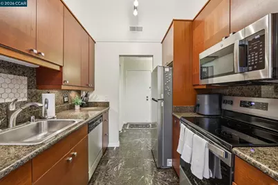 470 Civic Dr #308, Walnut Creek, CA 94596 - Photo 14