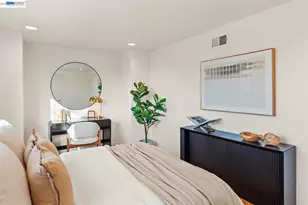 2558 Pantalis Ct, San Jose, CA 95132 - Photo 38