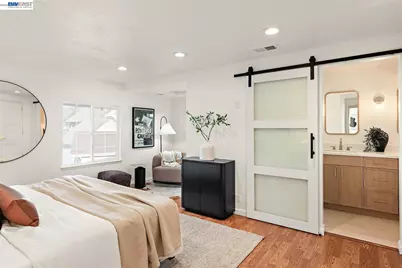 2558 Pantalis Ct, San Jose, CA 95132 - Photo 28