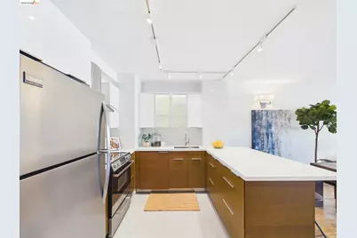 320 Lee St #303, Oakland, CA 94610 - Photo 4