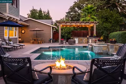 4 Tyler Ct, Danville, CA 94526 - Photo 4