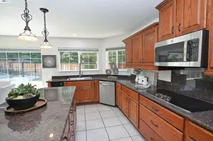 1147 Lomitas Ave, Livermore, CA 94550 - Photo 14
