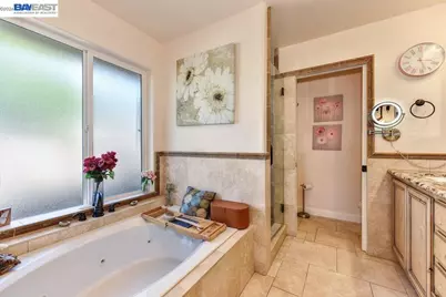 8545 Hilton Way, Fair Oaks, CA 95628 - Photo 8