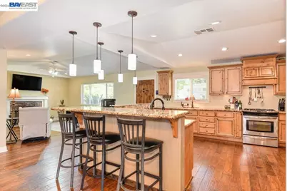 8545 Hilton Way, Fair Oaks, CA 95628 - Photo 6