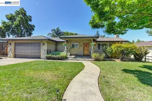 8545 Hilton Way, Fair Oaks, CA 95628 - Photo 2