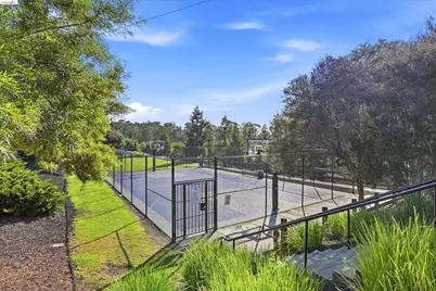 23389 Canyon Terrace Dr, Castro Valley, CA 94552 - Photo 28